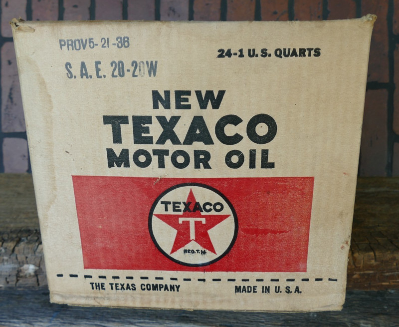 Antique cardboard Texaco Motor oil box holds 24 quarts dated may 21 1938
