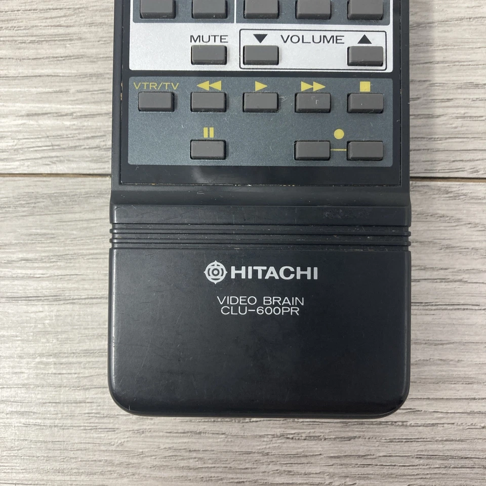 Hitachi CLU-600PR VCR TV Remote for 27AX1 27AX1B 27KX1 27KX2 27KX3 27KX6 27KX8 - Image 2 of 4