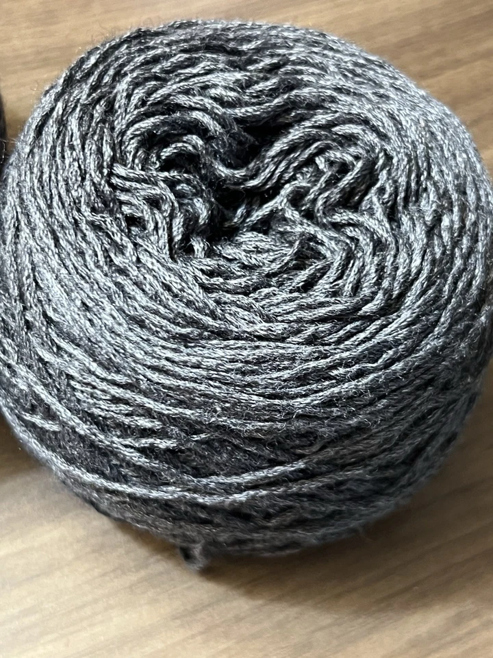 Cascade VENEZIA Yarn GREY 8400 Merino Silk 3.5oz /219yds ea. Set of 2 - Image 4 of 4