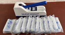 Silent Knight Pill Crusher With 550 Pill Pouches Very Good Pre-owned condition