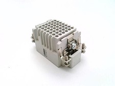 PHOENIX CONTACT 1674684 / 1674684 (NEW NO BOX)
