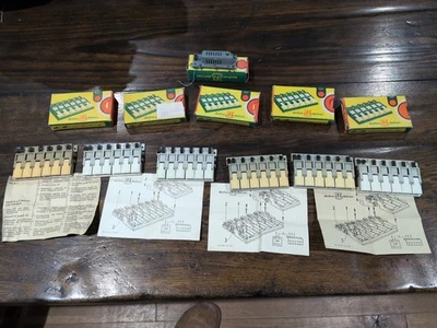 JOB LOT OF 6 ,BERLINER TT BAHNEN PUSH SWITCHES, 5 BOXED, PLUS ONE, TT GAUGE - Image 1 of 4
