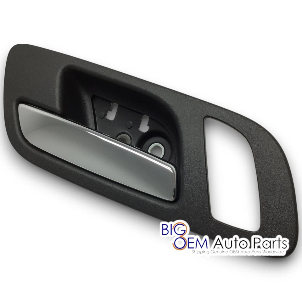 Chevrolet GMC Cadillac Driver Inside Chrome Front Door Handle new OEM 22855617 - Image 3 of 4