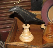 Primitive Vtg Style Farmhouse Wooden Carved Black Bird Crow Pedestal Spindle