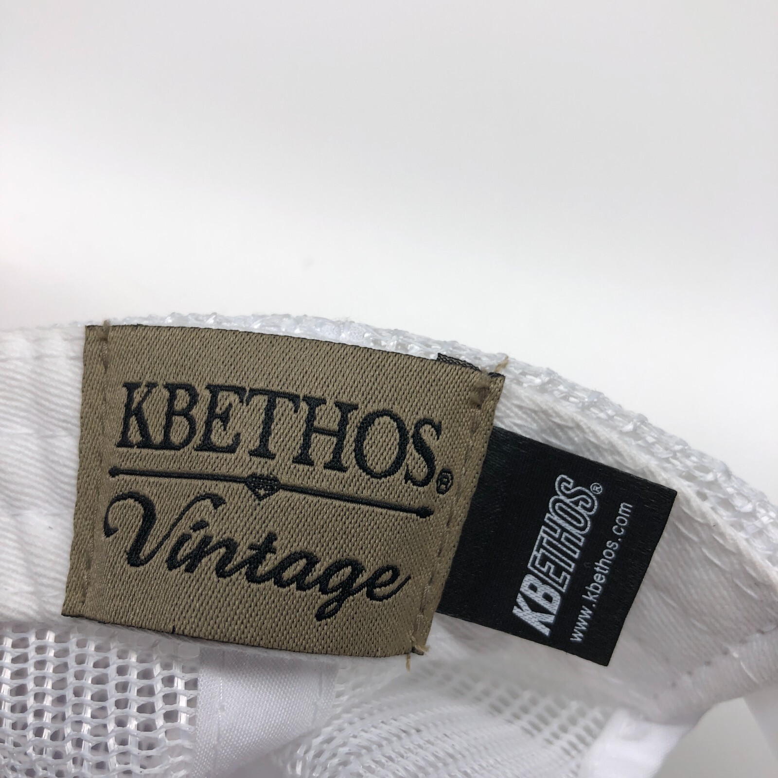 Kbethos Vintage Trucker Hat White OSFM Snapback USA Flag America Mesh