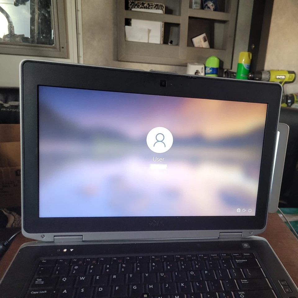 Dell latitude E6430I 7/3 generación 8 GB de RAM 128 GB de disco duro Windows 10... Foto 2 de 2