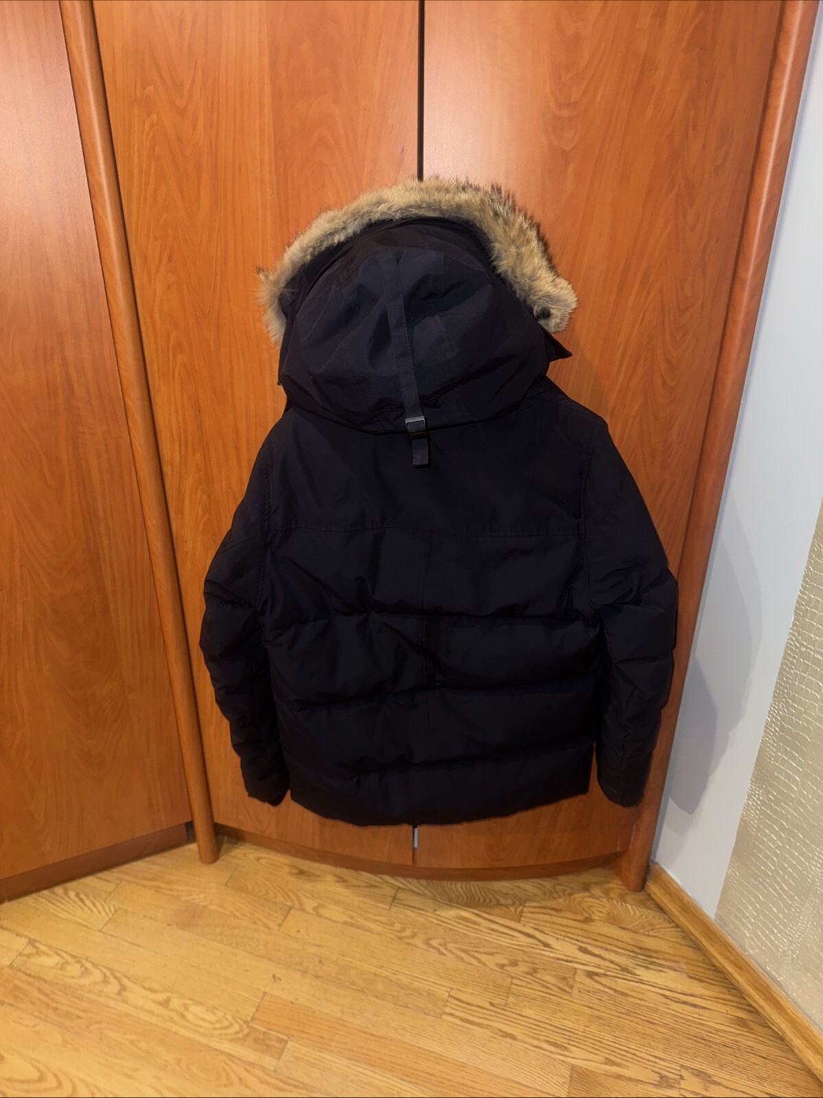 Canada Goose Macmillan Parka Sz M  Perfect Condition Worn Only Once image 2