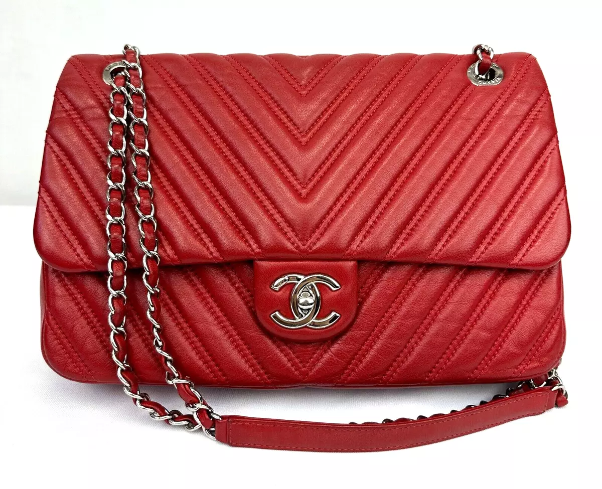 CHANEL Red Chevron Lambskin Leather Jumbo Classic Single Flap Shoulder Bag