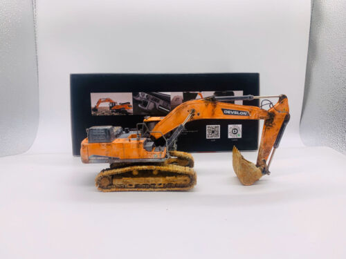 Develon DX380HD Excavator Muddy Version 1/50 Scale Die-Cast Model New in Box - Picture 6 of 10