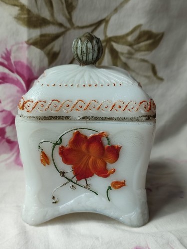 ANCIENNE BOÎTE BONBONNIÈRE