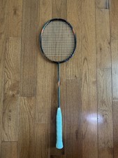 BRAND NEW LI-NING AXFORCE 90 NEW 5UG6 BADMINTON RACKET STRUNG NO.1 26 LBS - DEMO