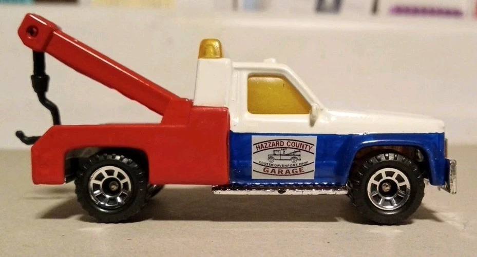 A New 1:72 Scale Matchbox GMC Tow Truck, Customized Into Cooter's Tow Truck! - Image 3 of 4