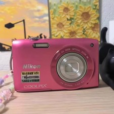 Nikon COOLPIX S3300 Pink 6x Zoom 16.0MP Digital Camera NIKKOR Glass -85 NEW