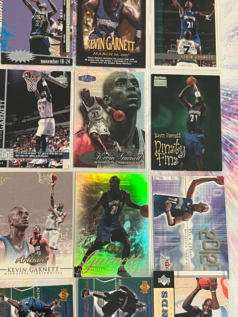 Kevin Garnett Cards x12: 1998-99 Flair Showcase, 1999-00 Flair Showcase (NM) etc