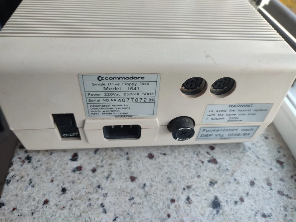 Commodore Floppy Laufwerk 1541 - Bild 3 von 4