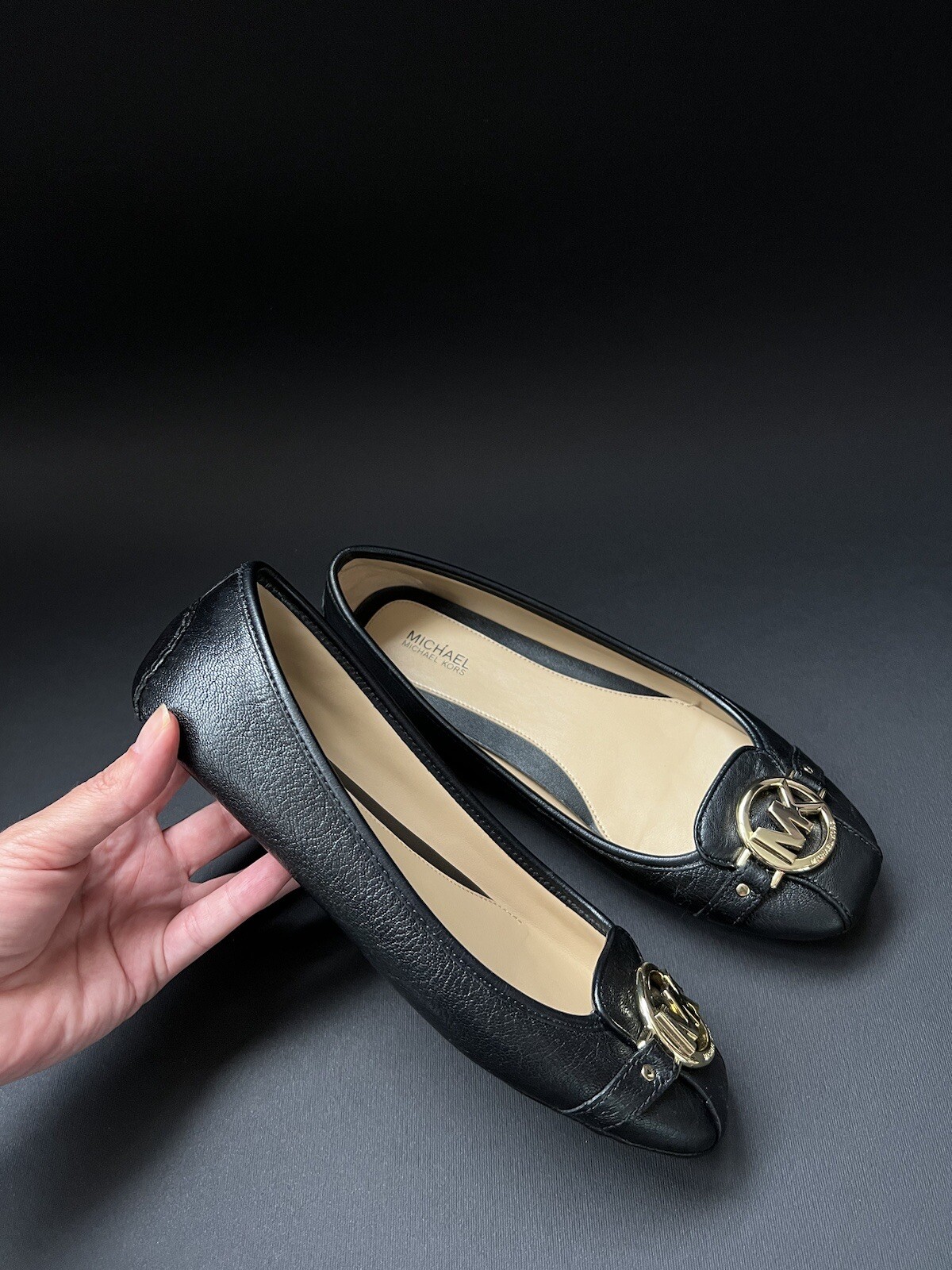 Michael Kors Women's Black Leather Ballet Flats Size 7.5M / EU 38 Slip-On