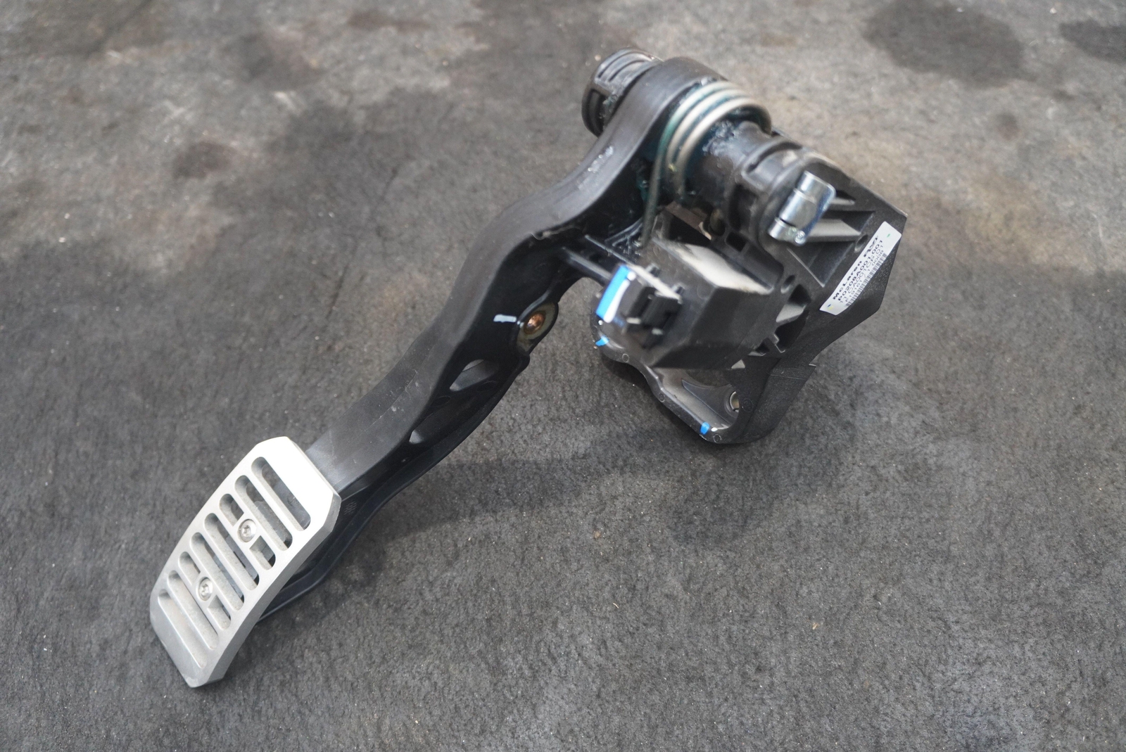 Brake Pedal Bracket Assembly 11CA001CP OEM McLaren 570S 2019