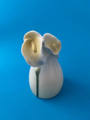 Franz 12 cm Tall Serenity Calla Lilly Jug - Picture 4 of 5