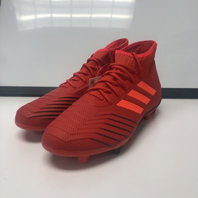 mens soccer cleats size 10