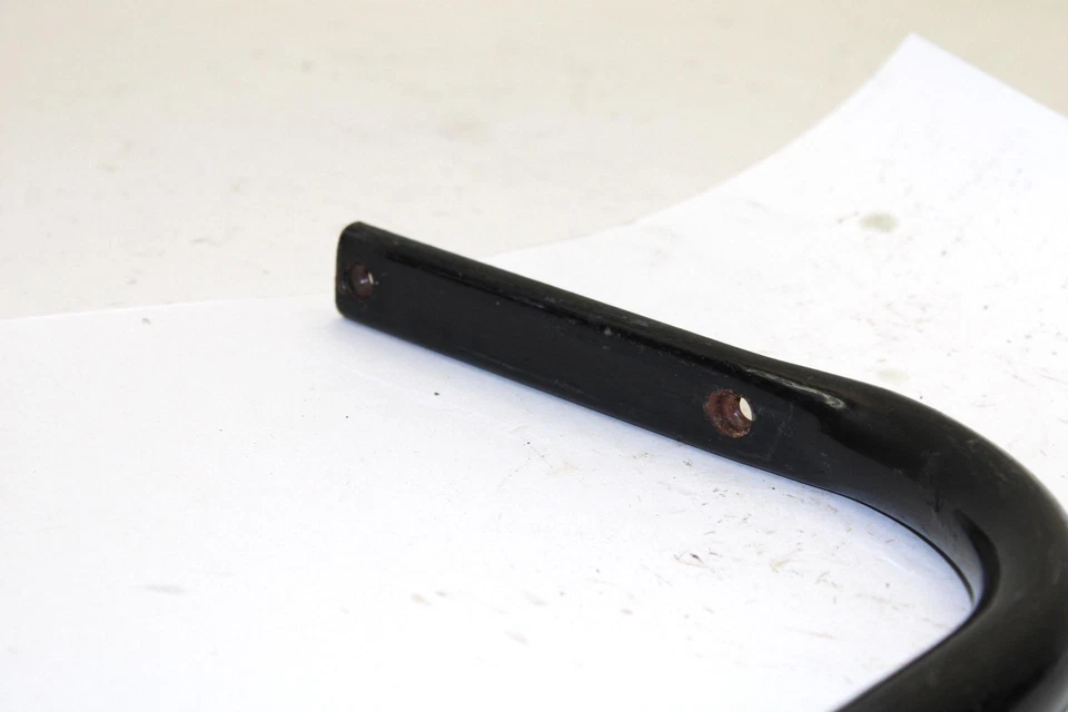 Parachoques trasero Ski-doo Mach 1 1996 OEM 517243800 B252 Foto 2 de 4