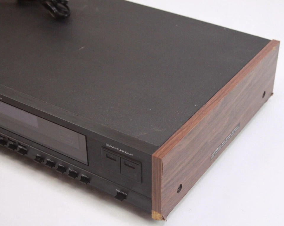 Sintonizador digital vintage SAE Two T14 funciona con problemas LEER DESCRIPCIÓN Foto 2 de 4