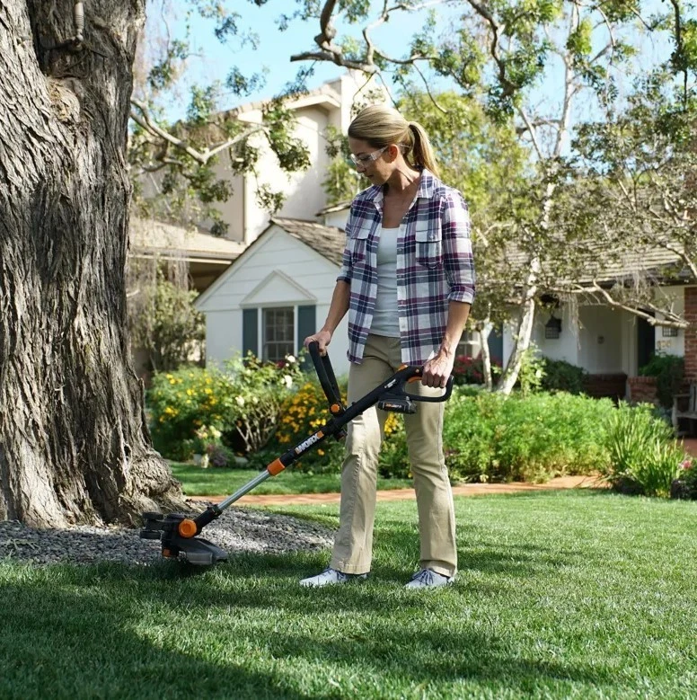 Worx 20V GT Revolution Cordless Trimmer Edger WG170.2 Tool + 2.0Ah Battery - Image 2 of 4