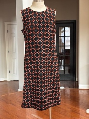 AKRIS EMBROIDERED ROOF TILE SHEATH DRESS SZ 10 EUC RARE