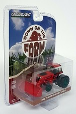 Greenlight 1/64 Scale 1982 International 3088 + Loader Green Wheel Chase Tractor