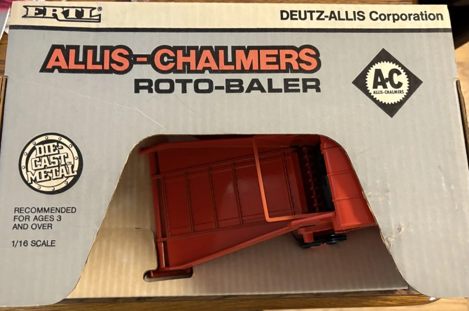 Allis-Chalmers 1/16 Roto-Baler ERTL Diecast Tractor Toy 1988 in Box - Image 2 of 4