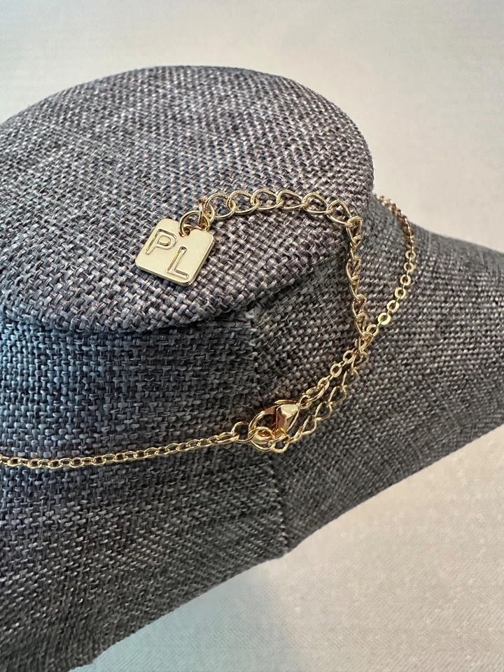 Collar solitario horizontal corte baguette circonita cúbica Windsor por Park Lane barra de joyería Foto 4 de 4