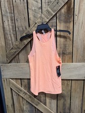 Women  s Under Armour Tank