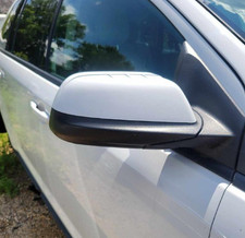 2011-2014 Ford Edge Rh Passenger Side Door Mirror Assembly White Oem 2011-2014 Ford Edge Rh Passenger Side Door Mirror Assembly White Oem