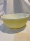 VTG PYREX Yellow Primary Color #404 - 4 QT Nesting Mixing Large Bowl