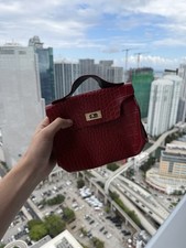 Red Crocodile Embossed Top Handle Bag Gold Turn Lock Women's Handbag