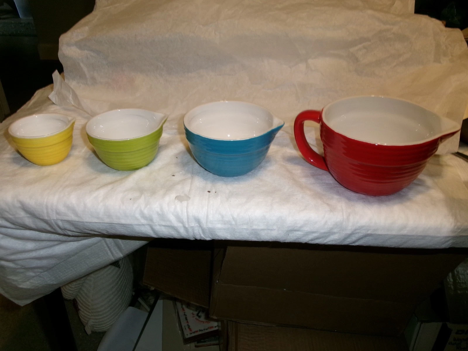 Porcelain Measuring Cups, lot of 4