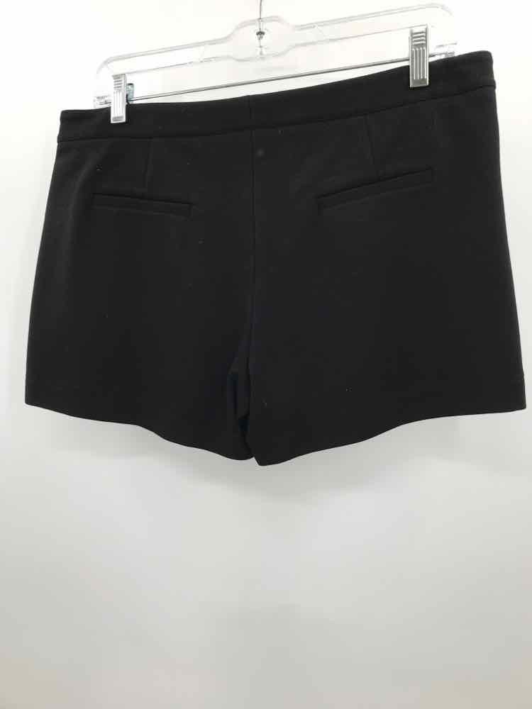 Pre-Owned Liquid NY Black Size 8 Basic Shorts - image 2