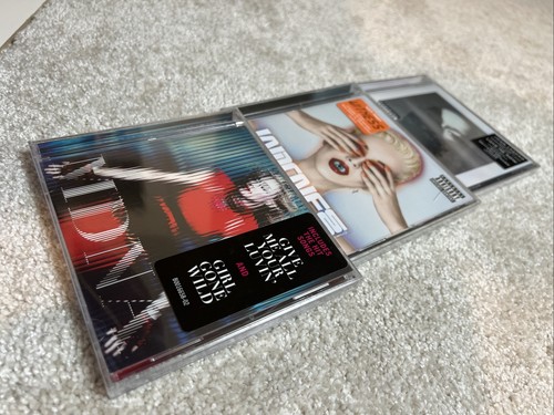 Katy Perry, John Legend, Madonna 3 CD LOT Witness Darkness and Light MDNA - NEW! - Foto 3 di 15
