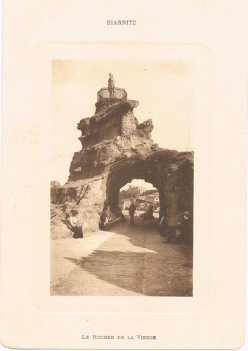 BIARRITZ Le Rocher de la Vierge Carte Animée Dimensions 145 x 210 mm 1900-1910