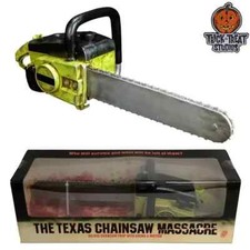 THE TEXAS CHAINSAW MASSACRE 1974 CHAINSAW PROP WITH SOUND LEATHERFACE NEW