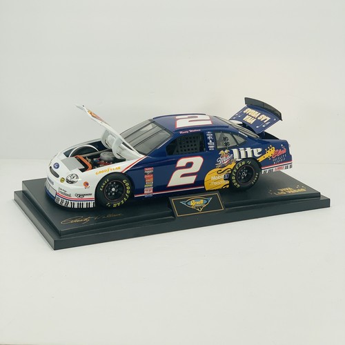 Rusty Wallace Elvis 1:18 NASCAR 1998 Miller Light Taurus Diecast 1 of 1002 - Picture 3 of 11