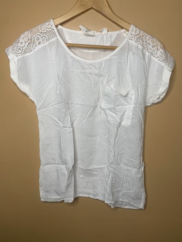 H&M Women Size 4 Blouse Scoop Neck Lace White Short Sleeve - Picture 4 of 18