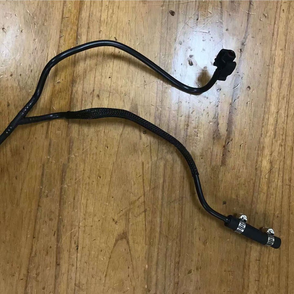 New Coolant Reservoir Hose Fit For Ford Focus 2012 2013 2014-2018 CV6Z ...