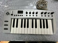 M-Audio O2 Mobile USB MIDI Controller Keyboard w/ USB Cable