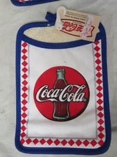 COCA COLA BRAND POT HOLDER MADE IN USA COKE KITCHEN