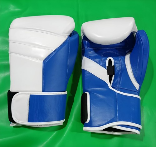 Hayabusa T3 Leather Boxing Gloves With Custom Logo For MMA Muay Thai Kick Boxing - Picture 6 of 8