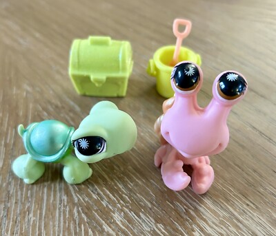 Littlest Pet Shop LPS Authentic #950 Turtle  #952 Hermit Crab 