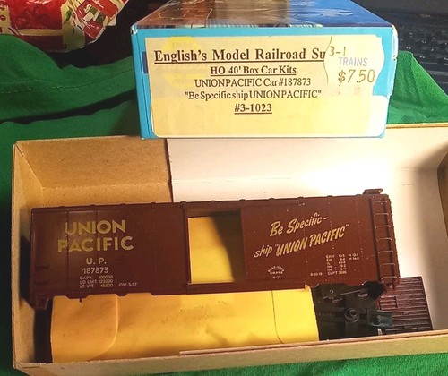 Union Pacific Be Specific 40' Boxcar John English's Athearn Kit UP 187873 3-1023 | Condition: New