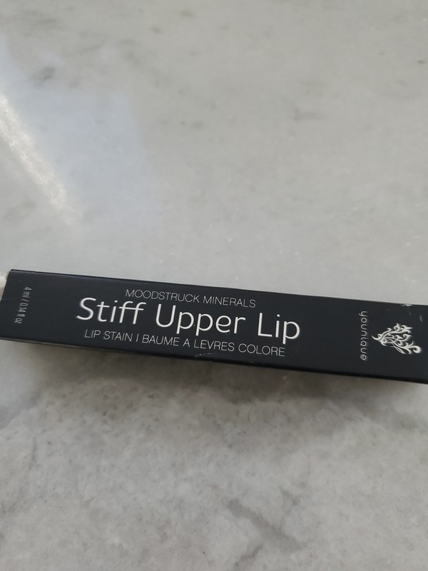 YOUNIQUE Moodstruck Minerals Stiff Upper LIP STAIN  ~ Starstruck