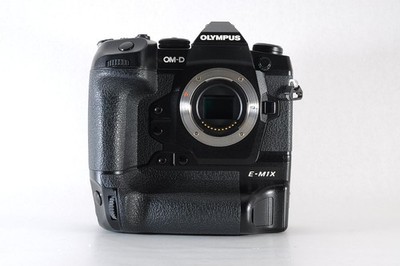 Olympus OM-D E-M1X Spiegellose Kamera Body