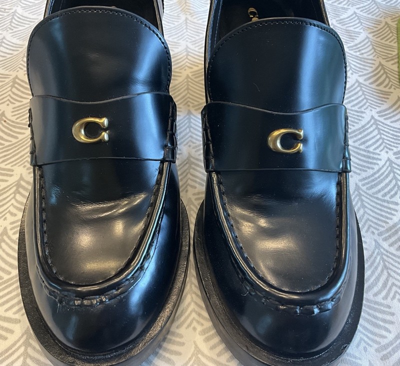 Coach Women’s Black Patent Leather/Synthetic Slip-On Loafers 10B EU40.5